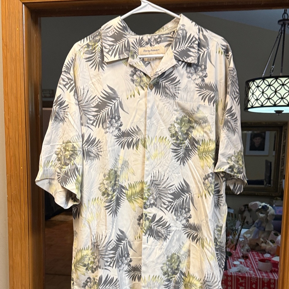 Tommy Bahama Cream and Green Leaf Print Shirt